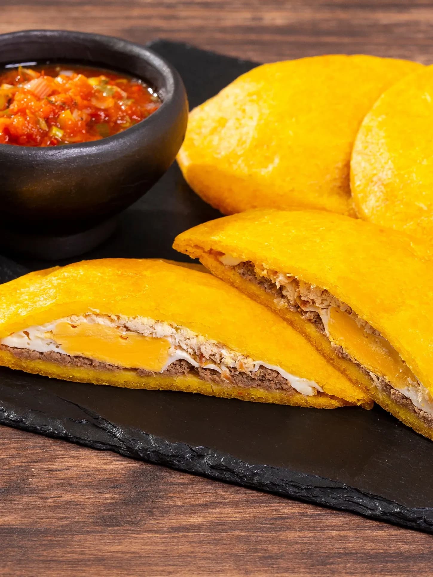 AREPAS DE HUEVO