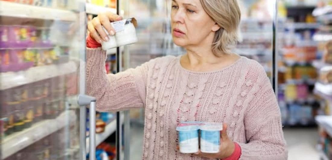 Imagen de señora en supermercado