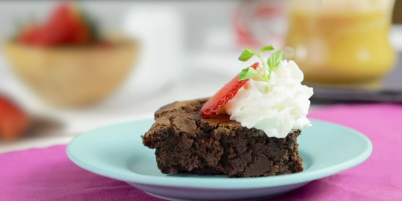 Torta de chocolate sin harina con Crema Chantilly Alquería