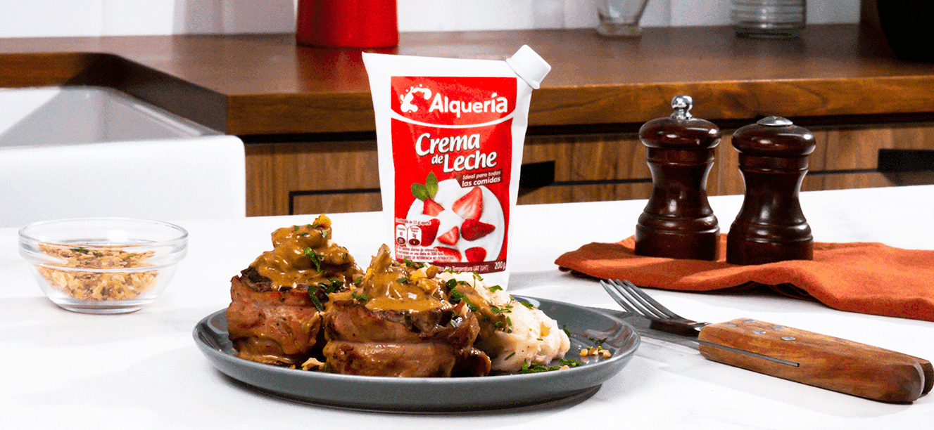 Filet Mignon con salsa de champiñones