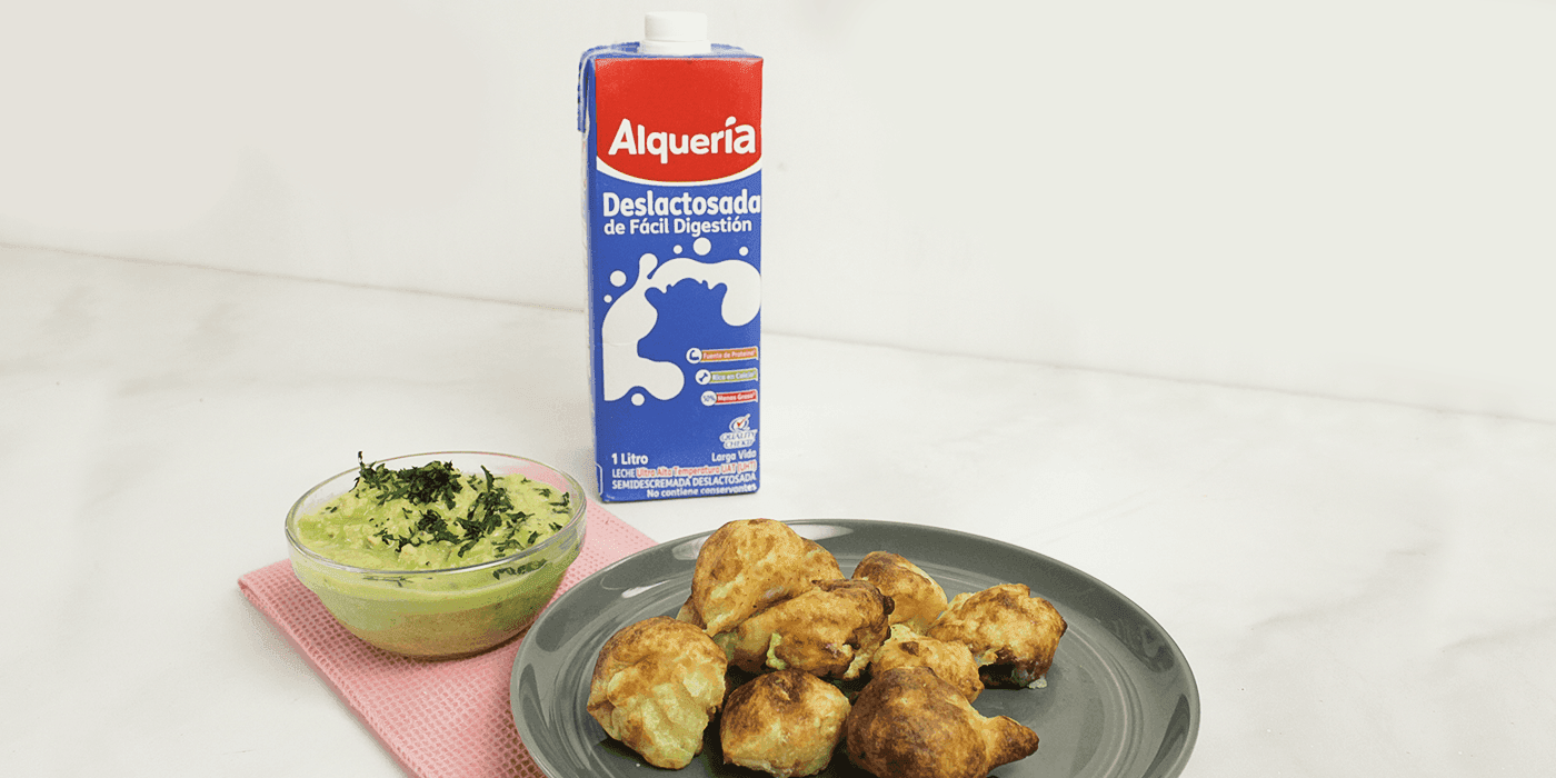 Bolitas de yuca y crema de aguacate con Leche Alquería Deslactosada