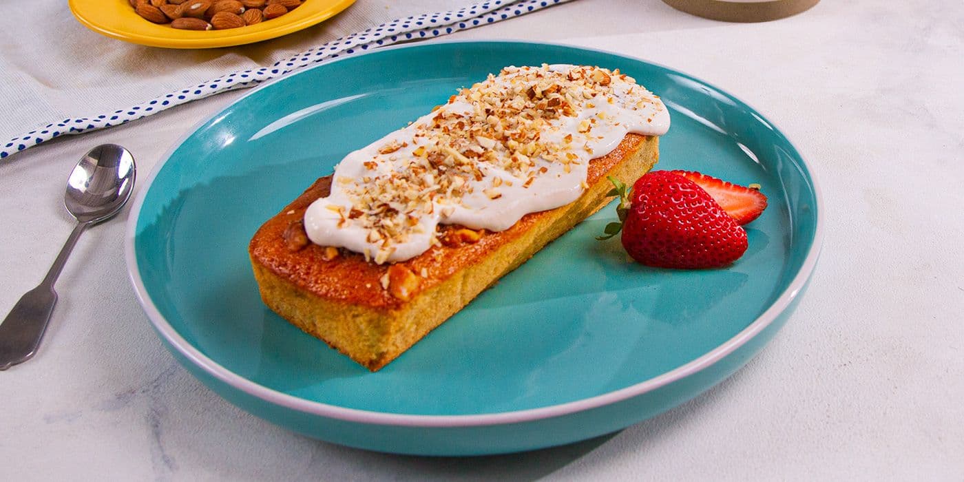 Pan de Banano cremoso y crema de miel