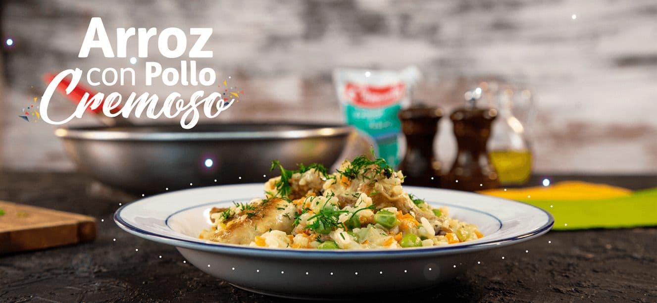 Arroz con pollo cremoso