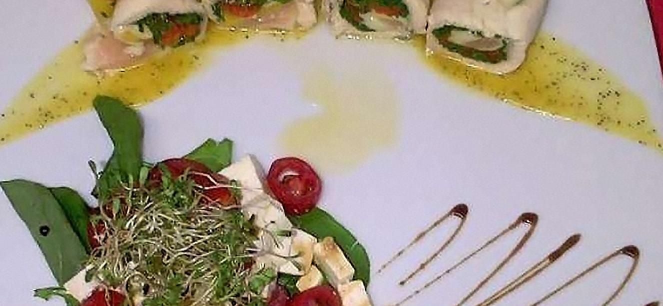 Enrollados con crema de maracuyá