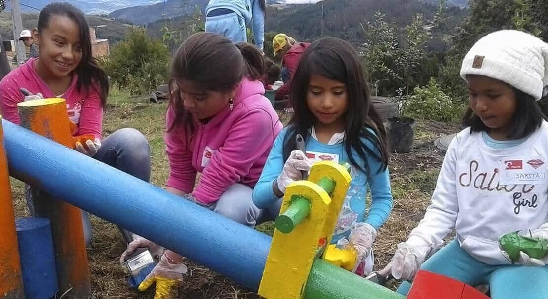 niños voluntarios