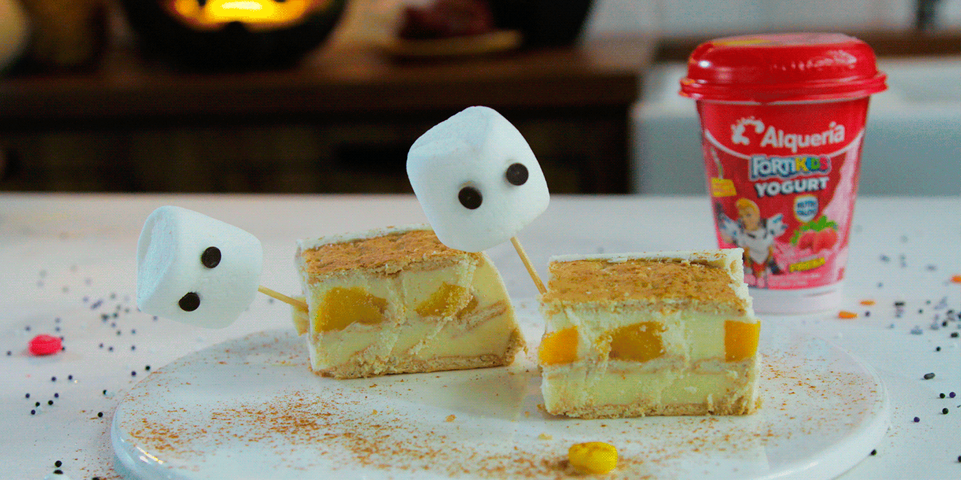 Cremoso Halloween de duraznos con Yogurt Alquería