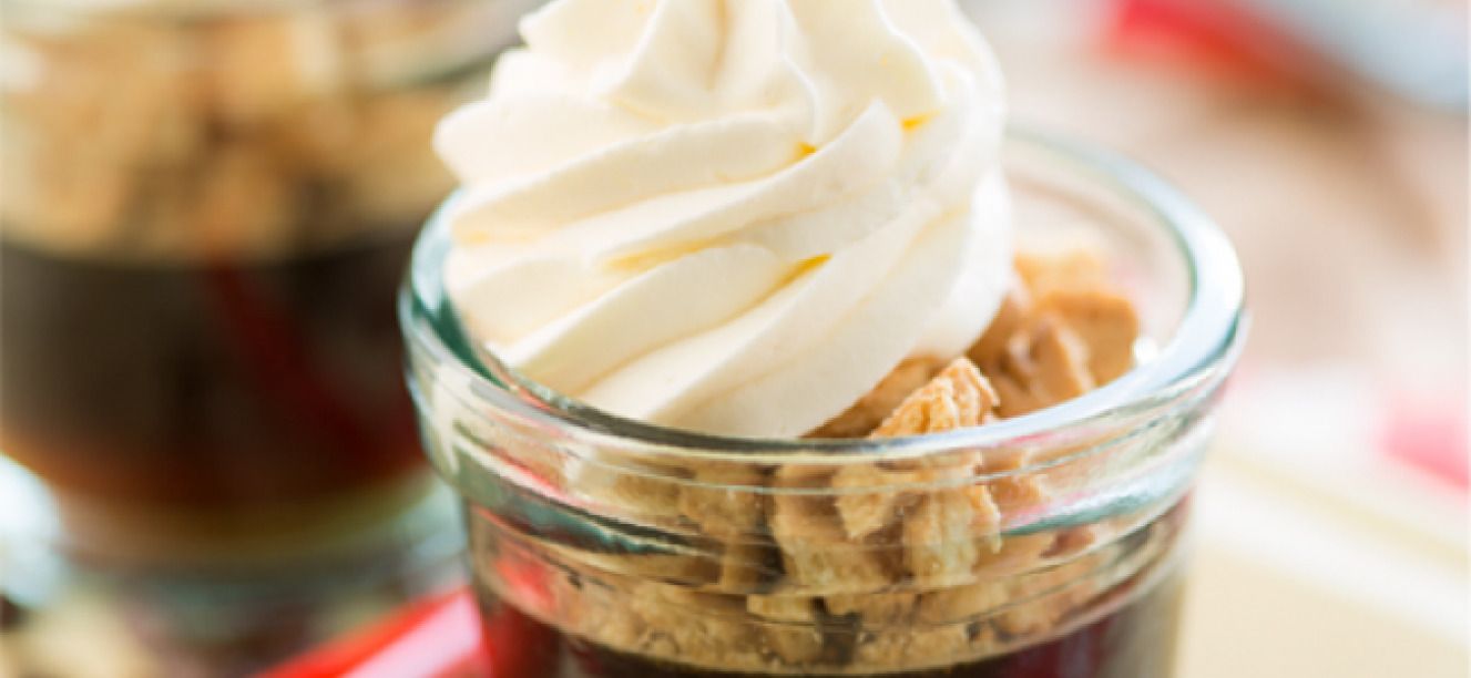 Postrecitos de cafe y crema