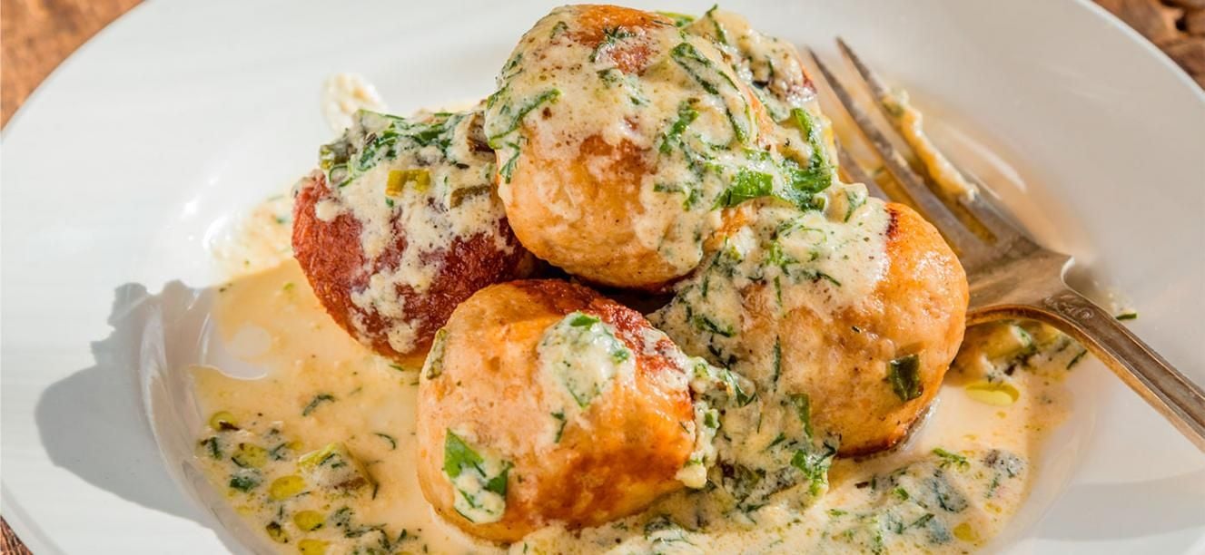 Albondigas con crema de pepino