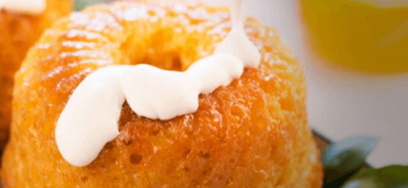 Ponquecitos humedos de crema y naranja