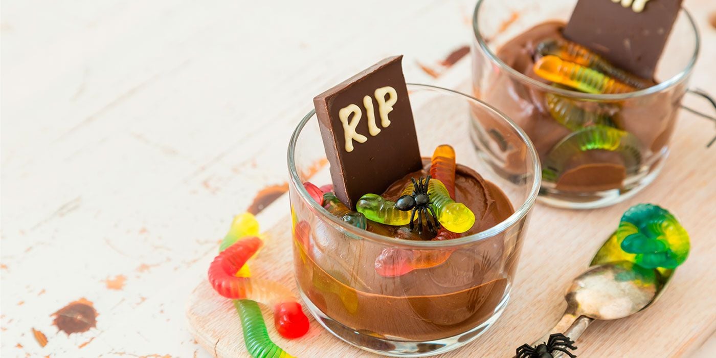 Vasitos de crema de maní y chocolate... de terror!