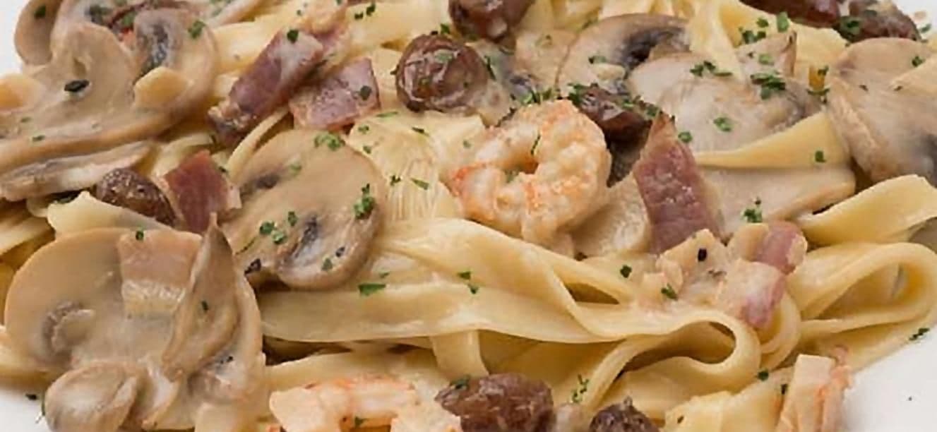 Verduras con tocineta y champinones