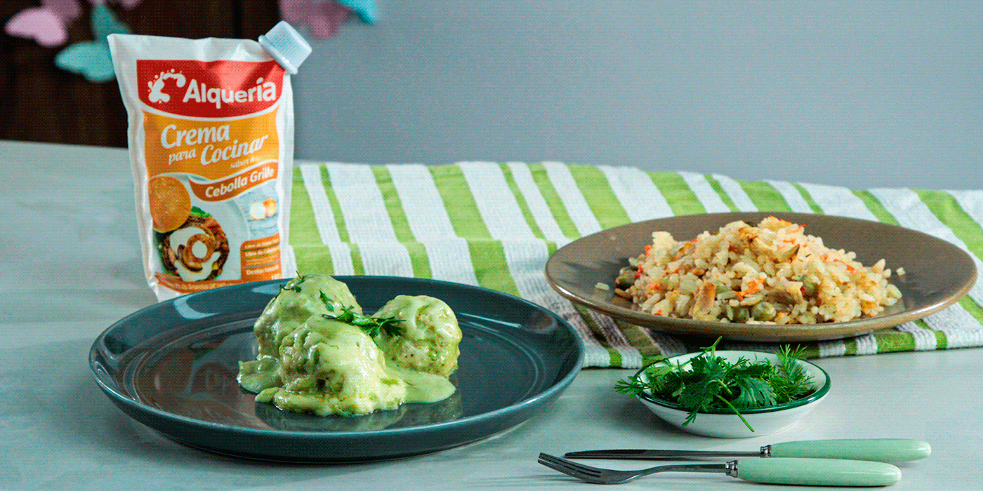 Receta de albóndigas de pollo en salsa de cilantro